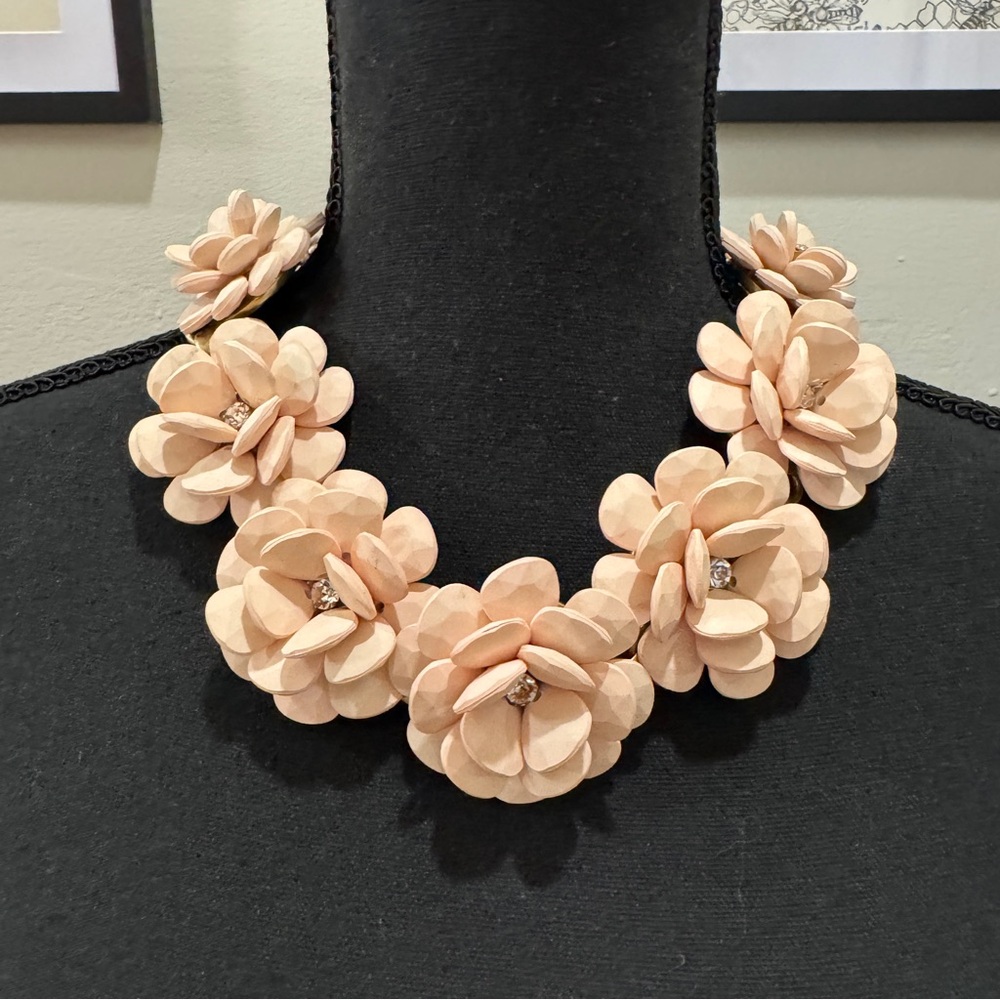 Vintage J.Crew Chunky Floral Beige Crystal Necklace